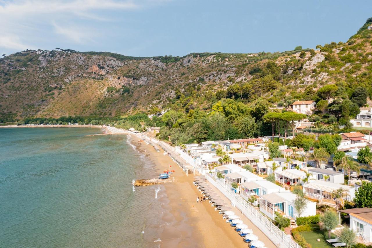 Le Palme Village Terracina Eksteriør bilde