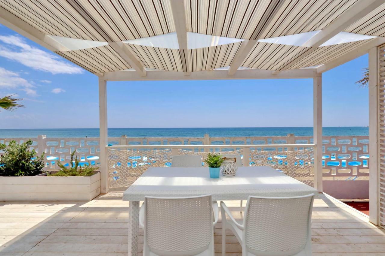 Le Palme Village Terracina Eksteriør bilde